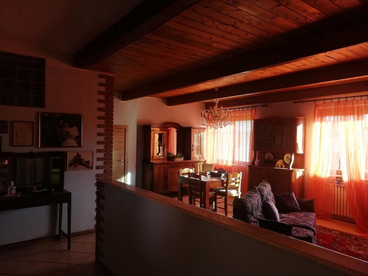 شقة Un Bell Incontro Borgo Ticino المظهر الخارجي الصورة