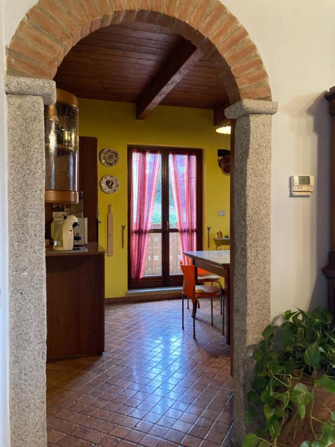 شقة Un Bell Incontro Borgo Ticino المظهر الخارجي الصورة