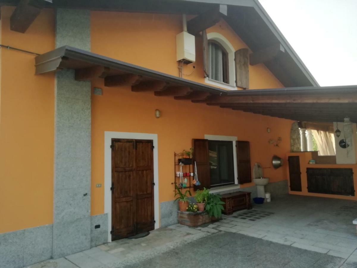 شقة Un Bell Incontro Borgo Ticino المظهر الخارجي الصورة